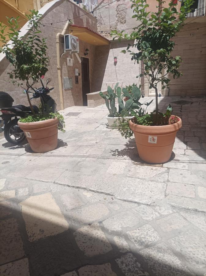 Il Sottano Borgo Antico Vila Bari Exterior foto